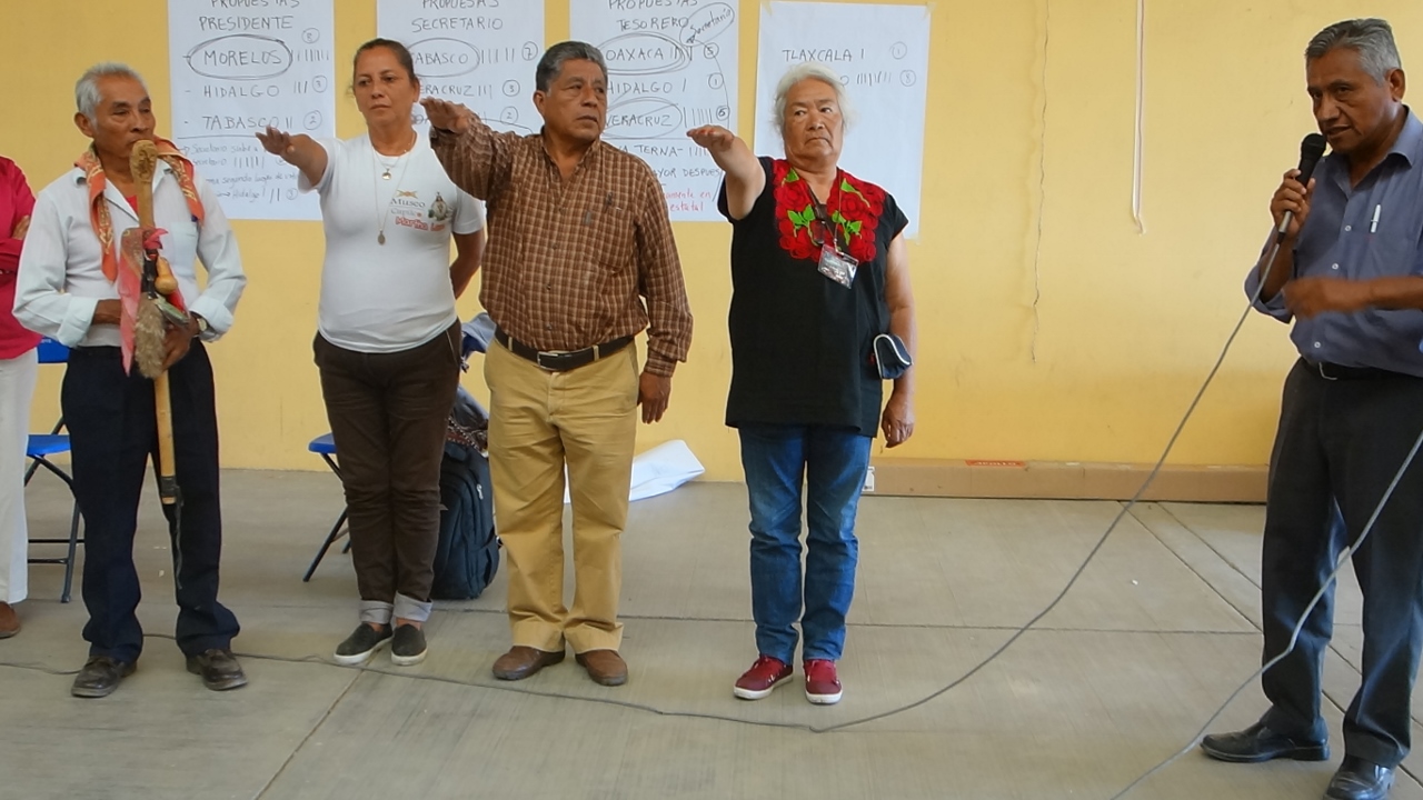 4 DOMINGO PROTESTA NUEVA DIRECTIVA