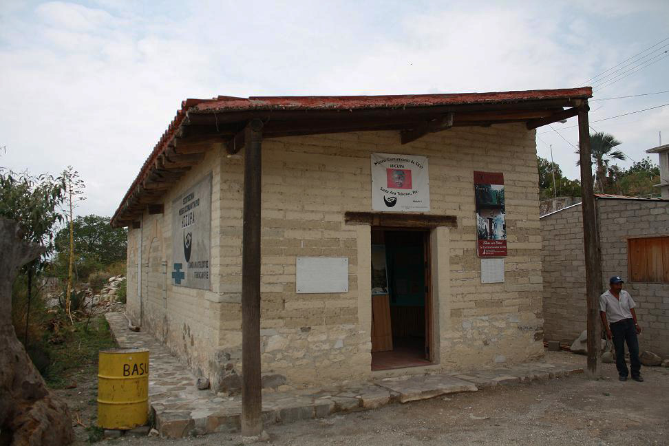 Museo Comunitario HICUPA, Santa Ana Teloxtoc